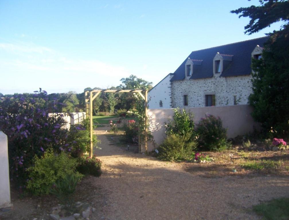 Le Colombier De Kerguezec Bed & Breakfast Surzur Екстериор снимка